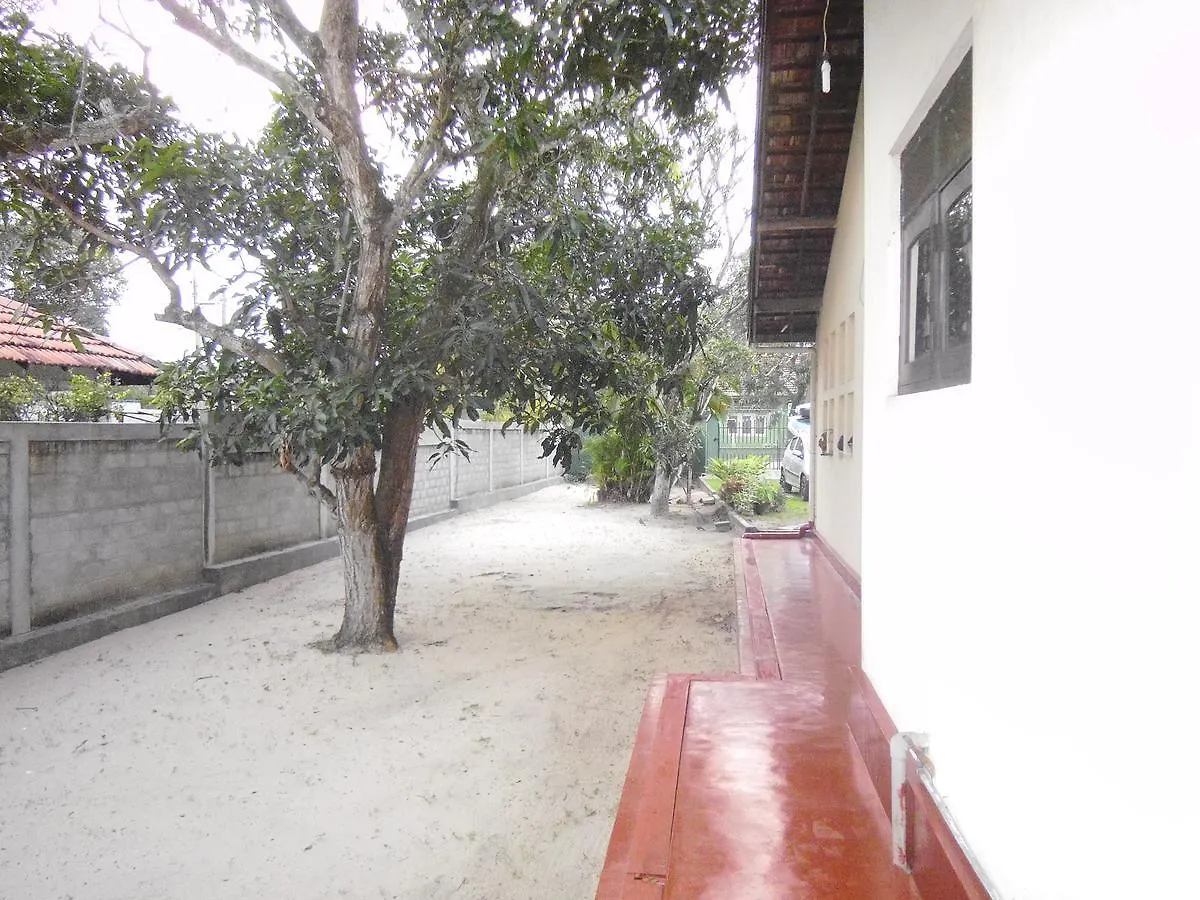 Mama'S Hostel By Taprobane Negombo Villa
