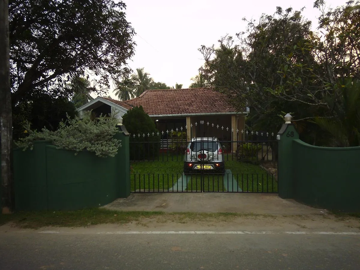 Villa Mama'S Hostel By Taprobane Negombo Sri Lanka